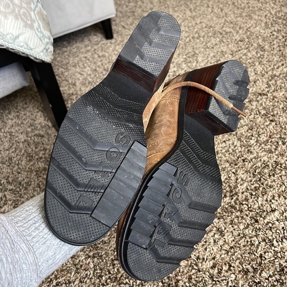 Sorel Addington Lace Up Heel Boots Size 8.5 - Picture 6 of 10